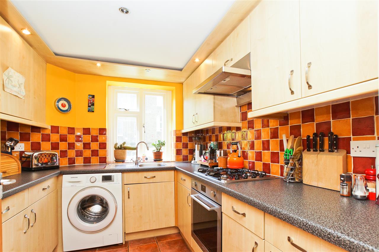 1 bed flat for sale in Evangelist Road 3