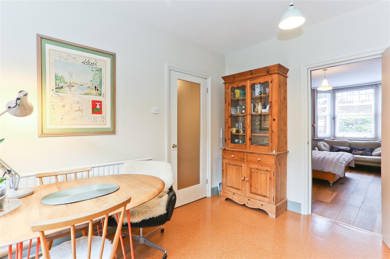 1 bed flat for sale in Dunollie Road  - Property Image 8