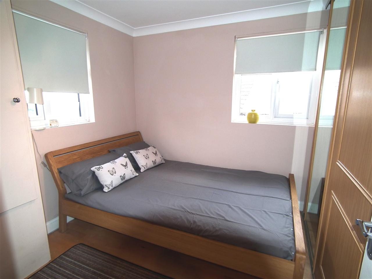 1 bed flat to rent in Junction Road  - Property Image 9