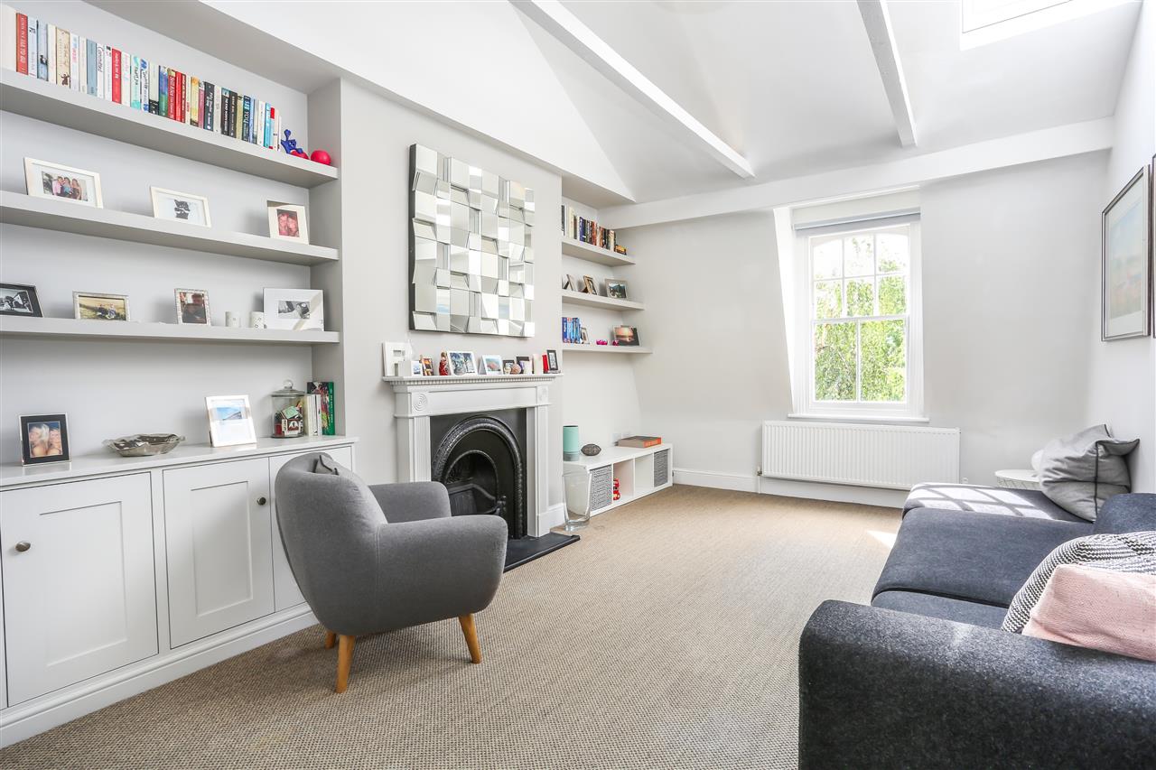 3 bed flat for sale in Anson Road 11