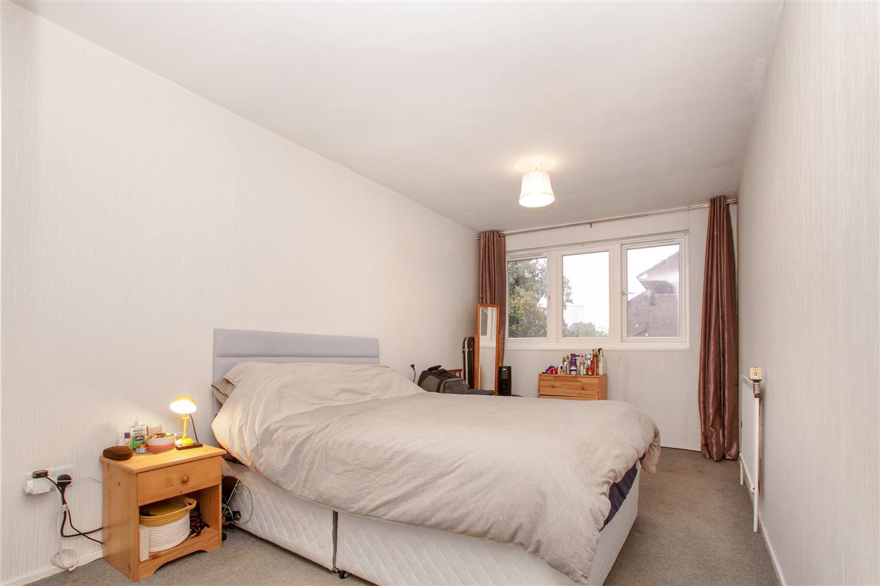 1 bed flat for sale in Cressfield Close  - Property Image 8