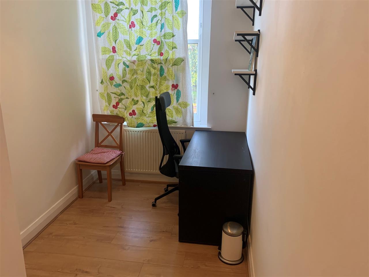 2 bed flat to rent in Camden Road 2