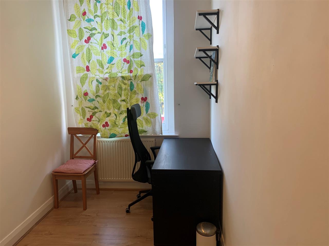 2 bed flat to rent in Camden Road 5