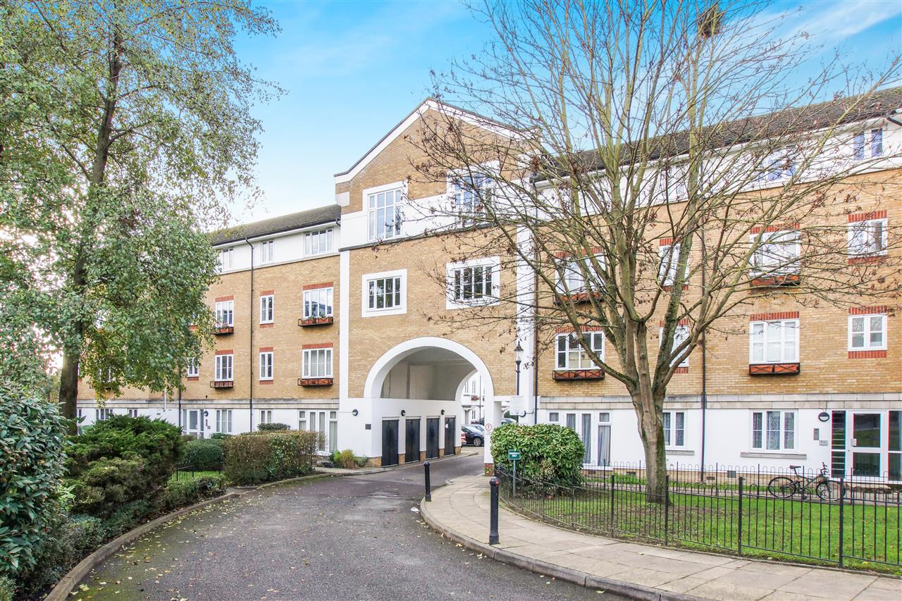 2 bed flat for sale in Goddard Place  - Property Image 15