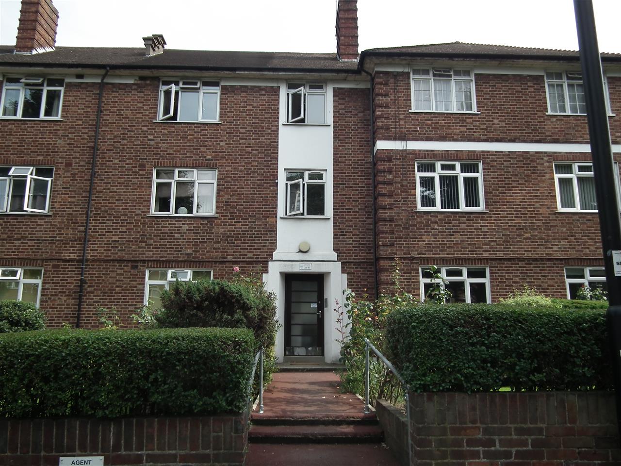 AVAILABLE IMMEDIATELY-RENT FIXED FOR 2 YEARS & WITH DEPOSIT-FREE OPTION!<BR>Well proportioned ground floor recently redecorated UNFURNISHED flat on the Southgate/Arnos Grove borders with well maintained communal gardens. The accommodation comprises three bedrooms (two doubles), reception room ...