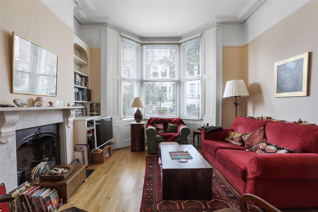 A magnificent and very spacious (approximately 2570 Sq Ft/239 Sq M including restricted head height areas and eaves storage) four storey Victorian house which exudes character and charm and is situated in one of Kentish Town's premier tree-lined locations backing onto Montpelier Gardens outdoor ...