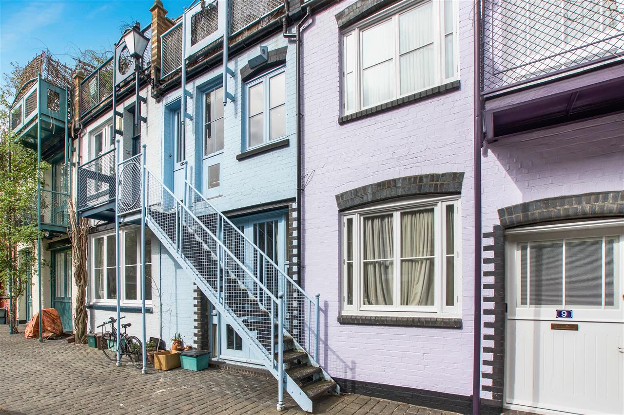 2 bed mews house for sale 1