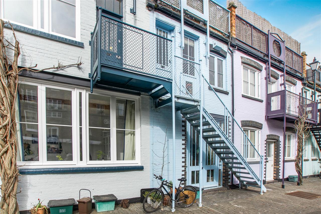 2 bed mews house for sale 14