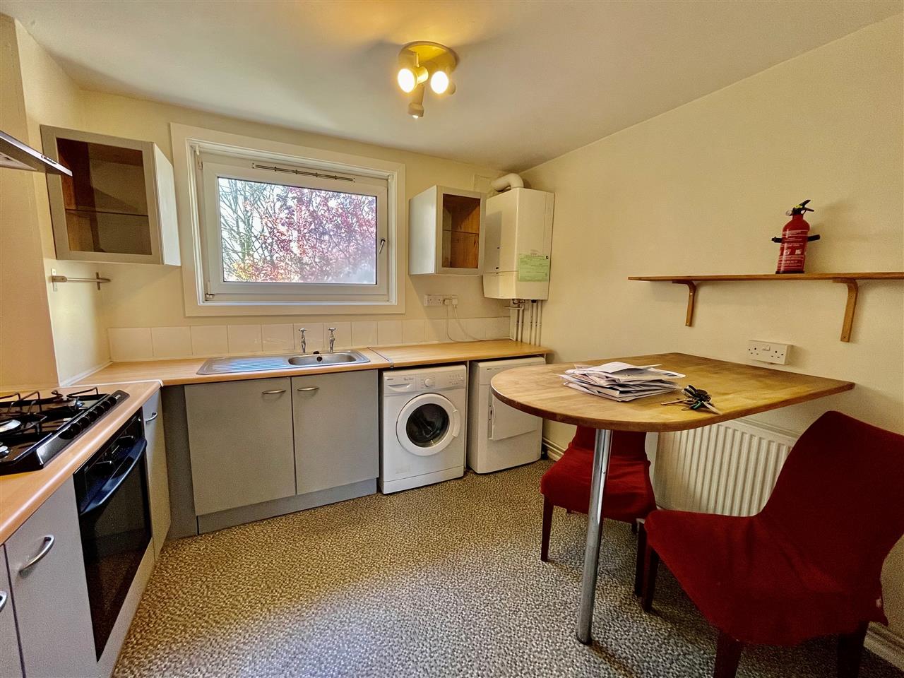 1 bed flat to rent in Hilldrop Crescent 6