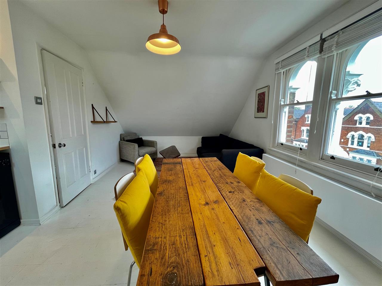 2 bed flat to rent in Yerbury Road  - Property Image 7