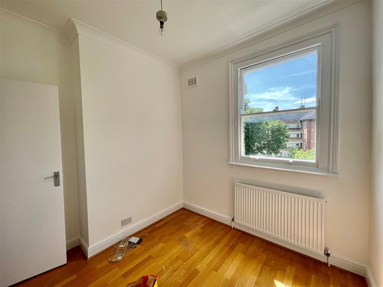 2 bed flat to rent in Tufnell Park Road  - Property Image 6