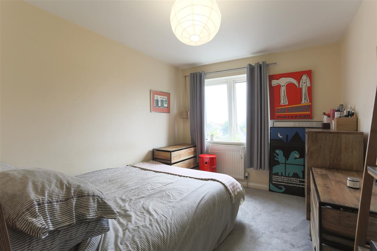 1 bed flat to rent in Marlborough Road 5