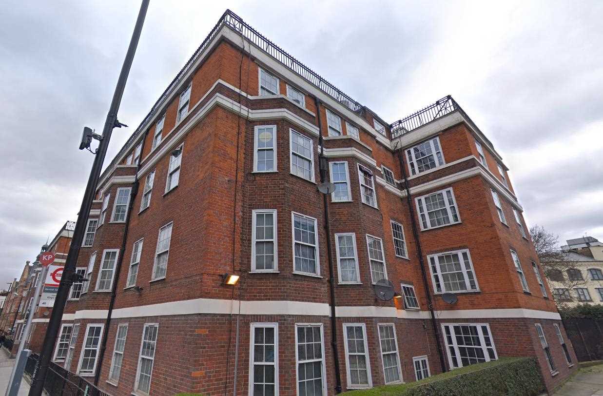 3 bed flat to rent in Prince Of Wales Road 10