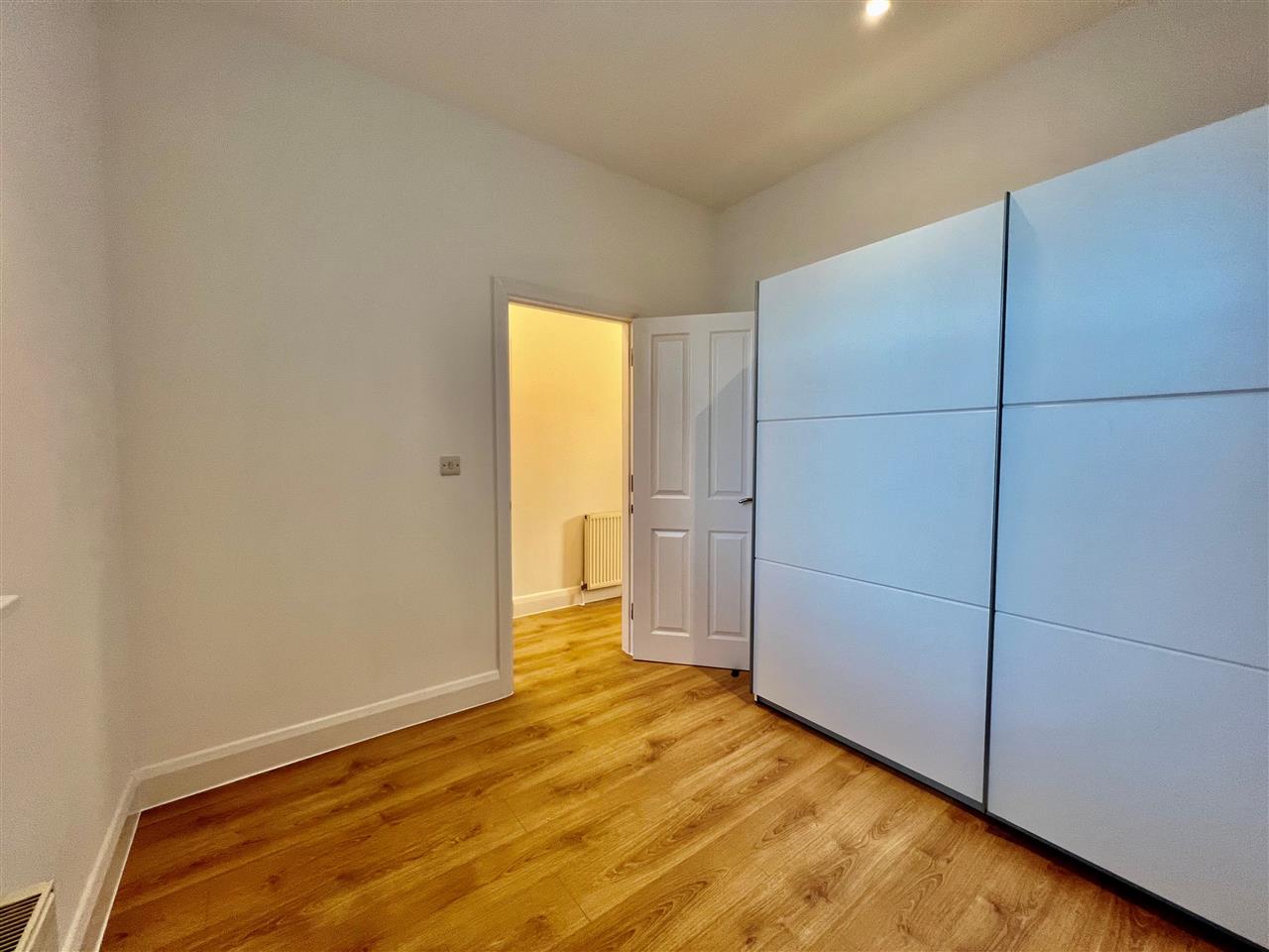 2 bed flat to rent in Lady Margaret Road 12