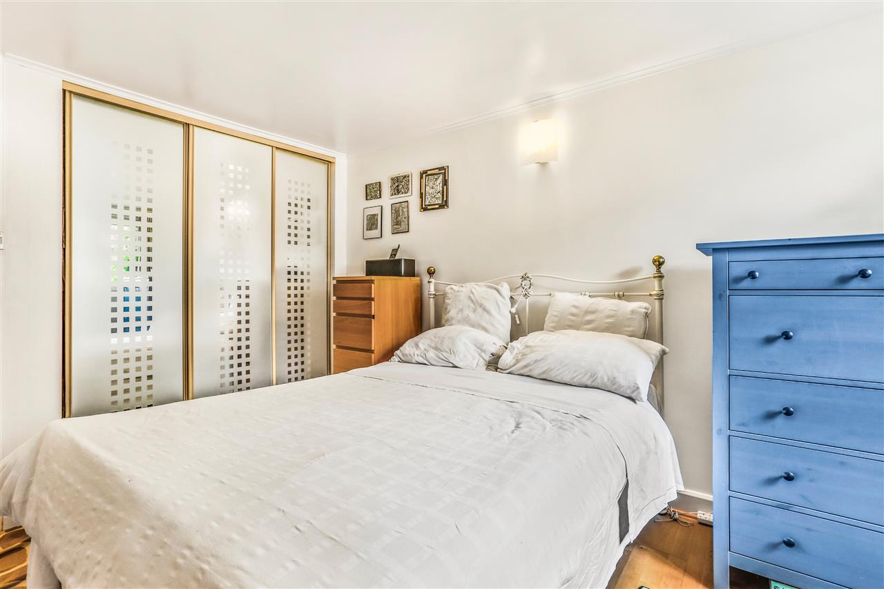 2 bed maisonette for sale in Crayford Road  - Property Image 9