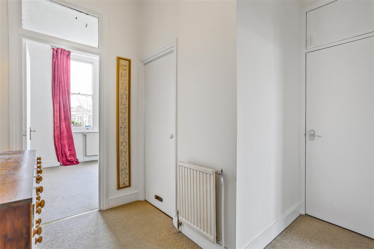 1 bed flat for sale in Brecknock Road  - Property Image 15