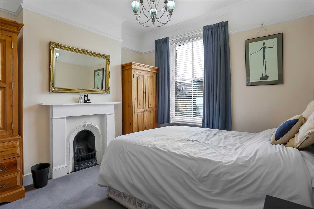 4 bed terraced house for sale in Beversbrook Road  - Property Image 15