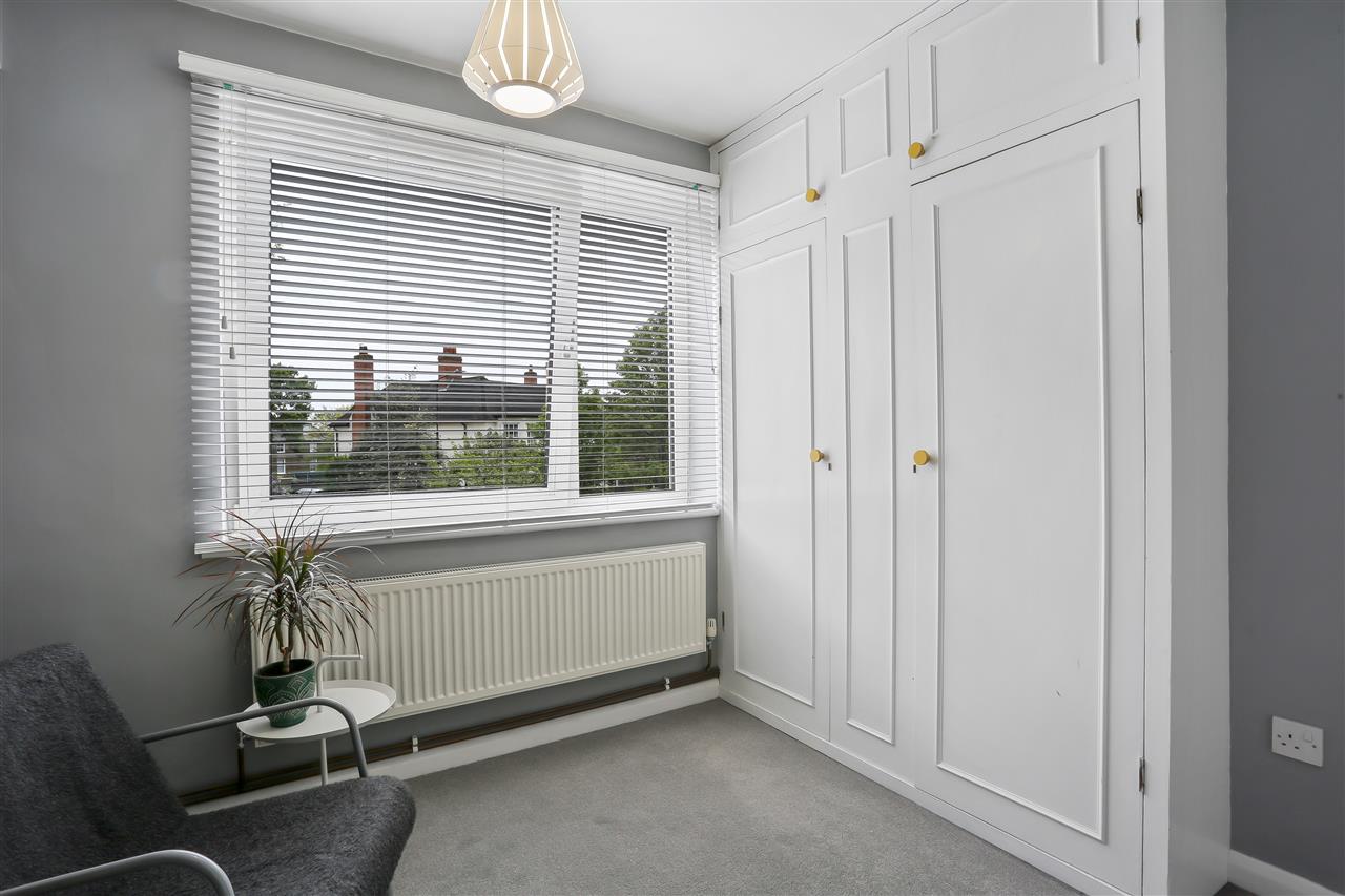 2 bed flat for sale 13