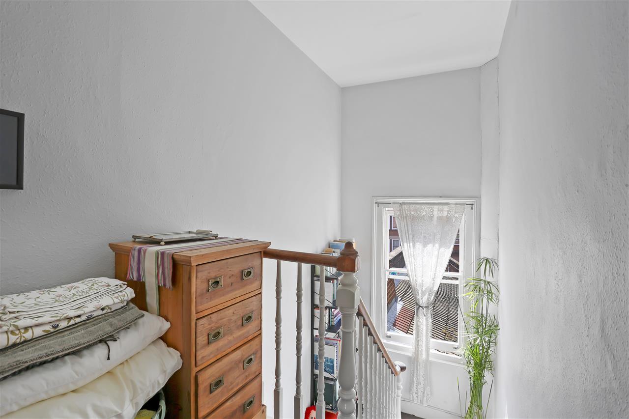 4 bed terraced house for sale in Cardwell Road  - Property Image 16