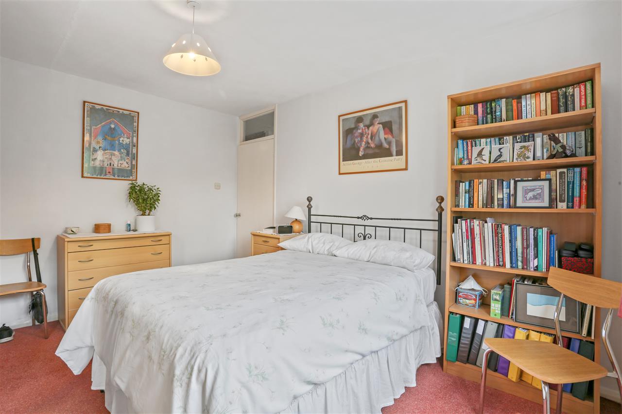 1 bed flat for sale  - Property Image 3