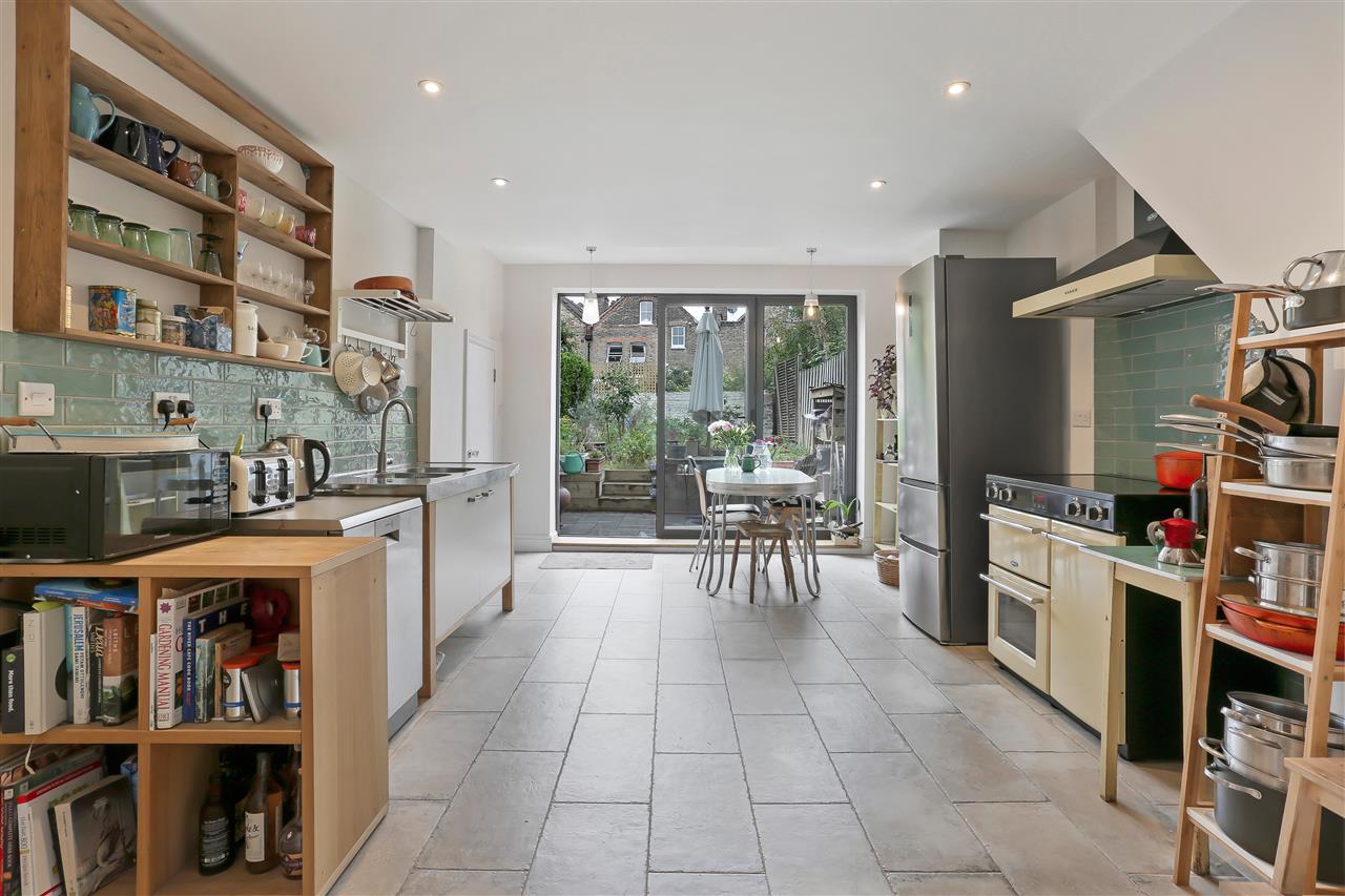 A truly stunning and characterful extended Victorian terraced house which has undergone an extensive programme of refurbishment in recent years. The property is situated in a highly sought after location that is within close proximity to local shops on the Holloway Road, Tufnell Park (Northern ...