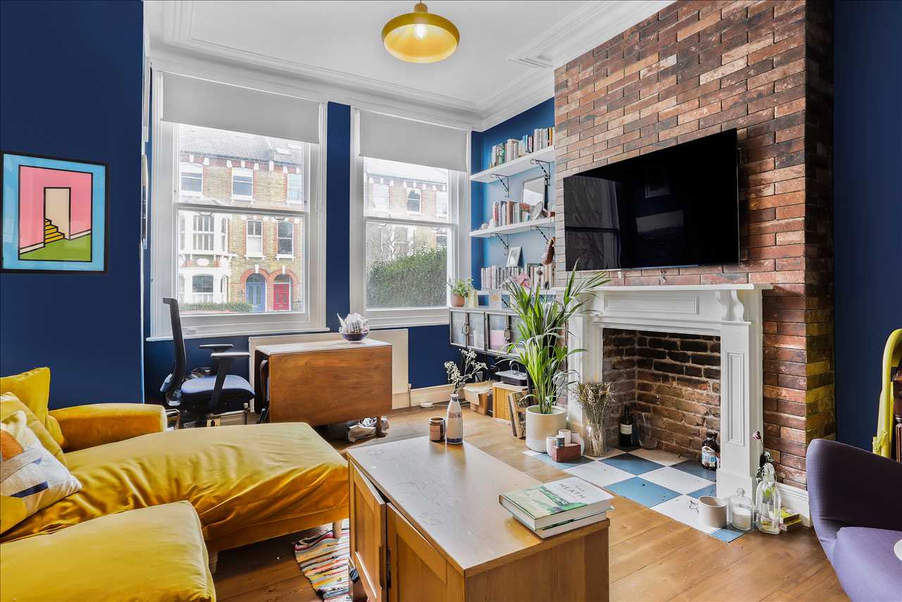 A truly stunning and contemporary lower ground floor garden apartment which has been refurbished to an extremely high standard by the current owners to create a cleverly designed living environment. The property forms part of a converted Victorian terraced house located within close proximity ...
