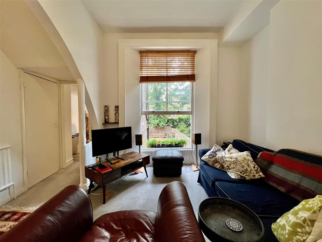 1 bed flat to rent in Gaisford Street  - Property Image 3