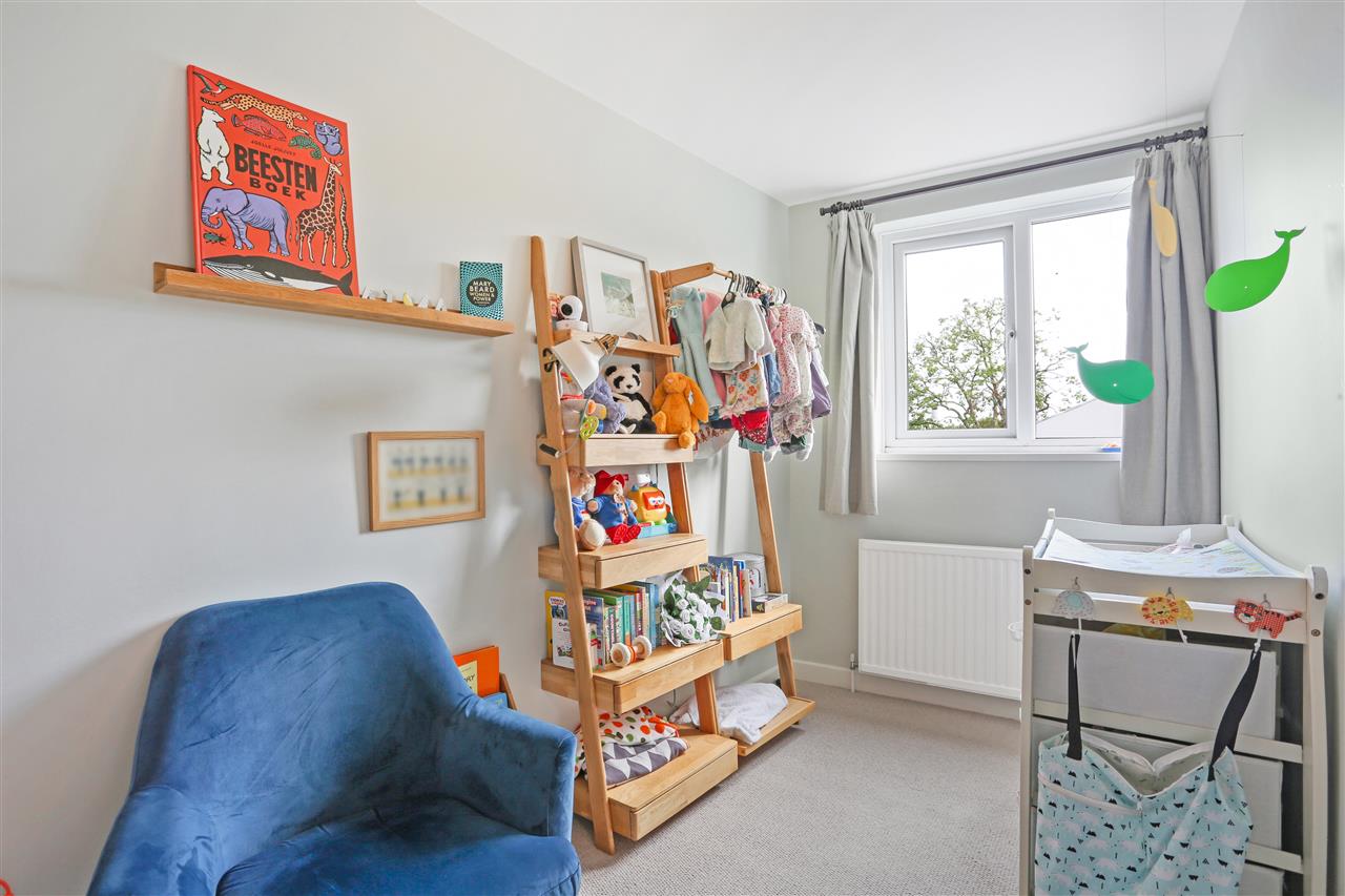 4 bed terraced house for sale in Trecastle Way  - Property Image 21