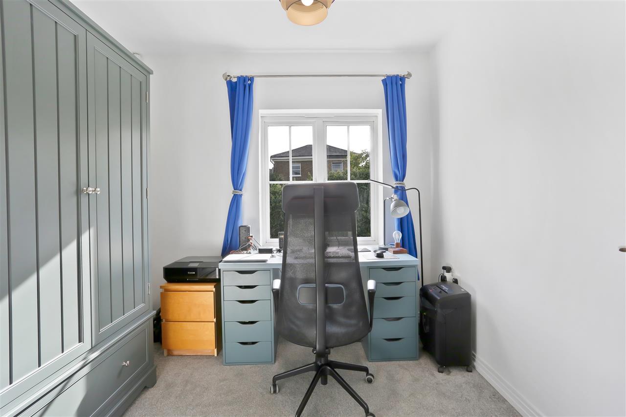 3 bed terraced house for sale in Old Forge Road 14