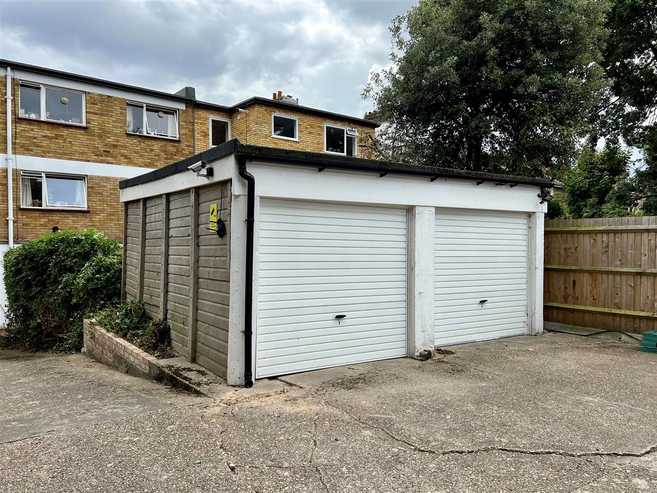 Garages for sale 2