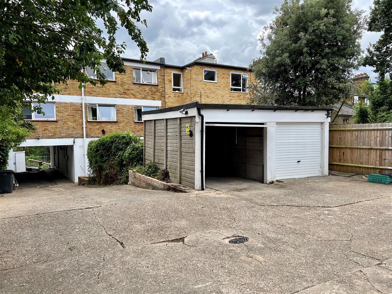 Garages for sale  - Property Image 5