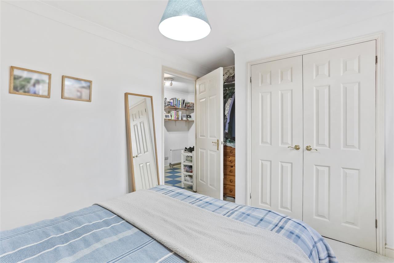 1 bed flat for sale in Goddard Place 9
