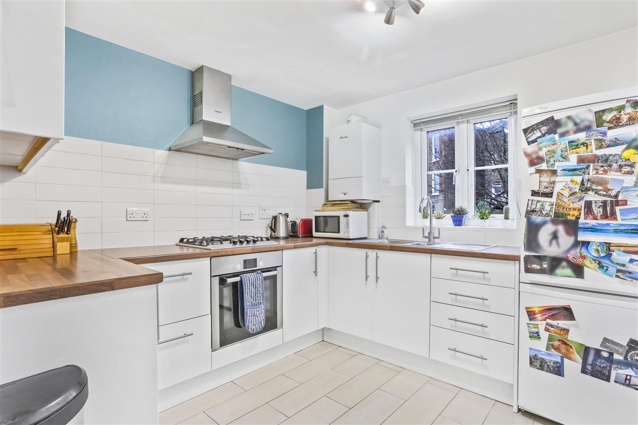 1 bed flat for sale in Goddard Place 13
