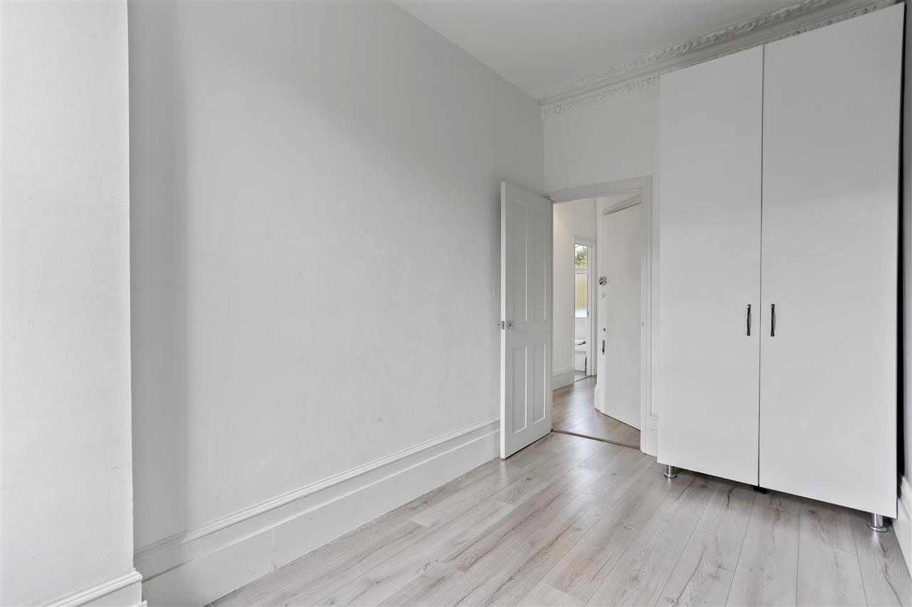 1 bed flat for sale in Hungerford Road  - Property Image 10