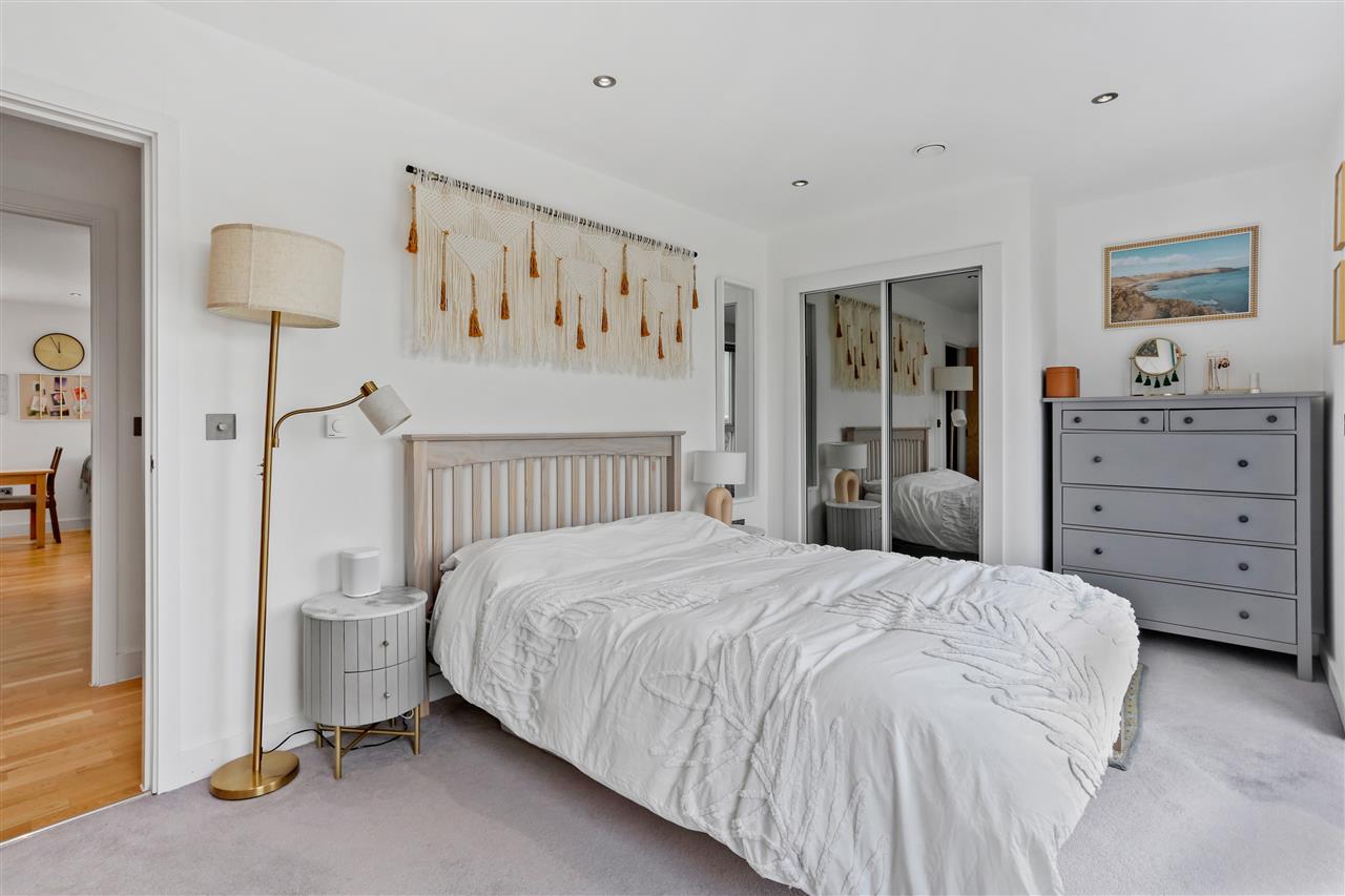 2 bed flat for sale in Dalmeny Avenue  - Property Image 9