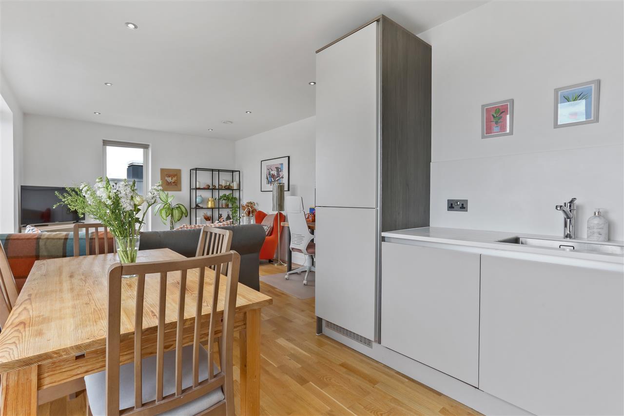 2 bed flat for sale in Dalmeny Avenue  - Property Image 21