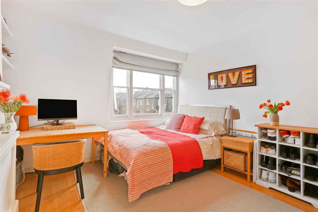 2 bed maisonette for sale in Dalmeny Road  - Property Image 15