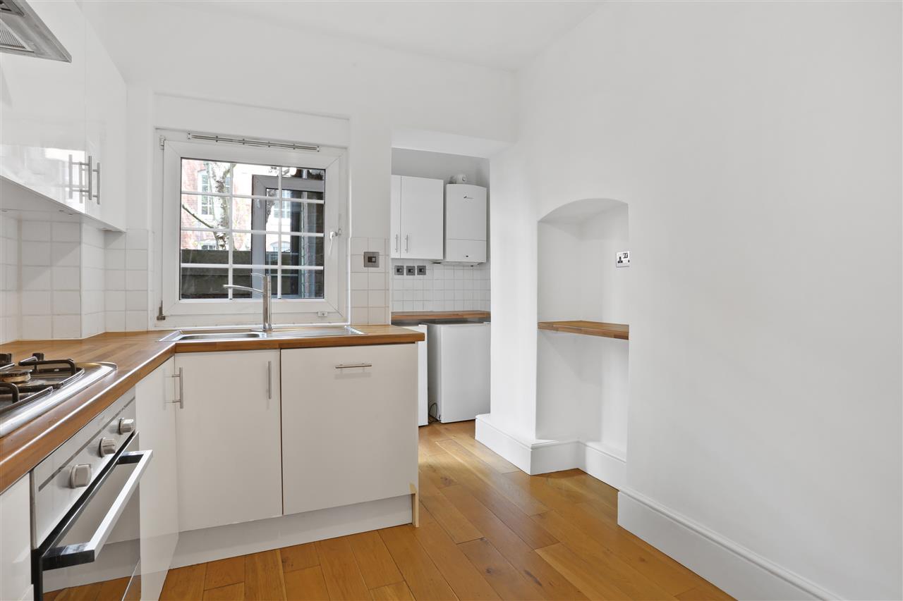 1 bed flat for sale in Wedmore Street 7