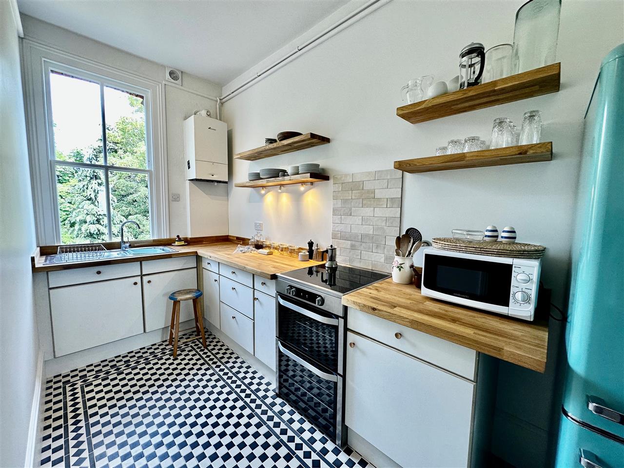 2 bed flat to rent in Hornsey Lane  - Property Image 12