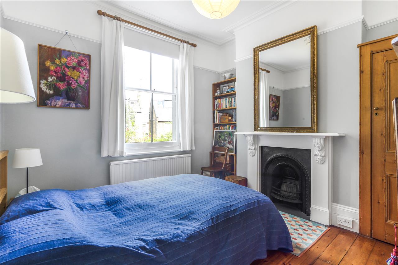 5 bed terraced house for sale in Celia Road  - Property Image 19