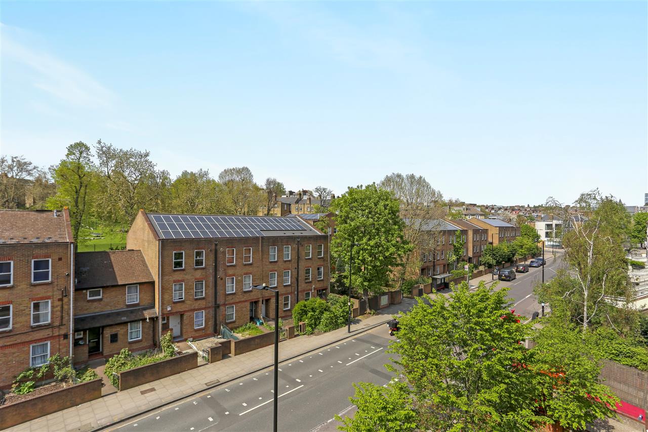 1 bed flat for sale in Junction Road  - Property Image 18