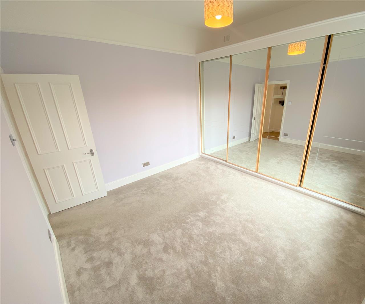 1 bed flat to rent in Camden Road 2