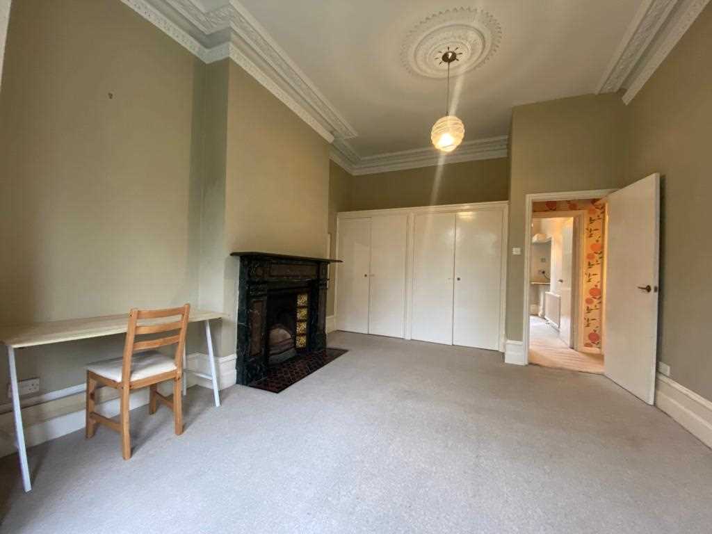 1 bed flat to rent in Dalmeny Road  - Property Image 7