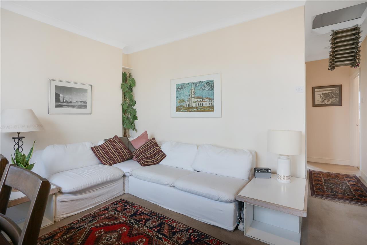 2 bed flat for sale in Dartmouth Park Road  - Property Image 12