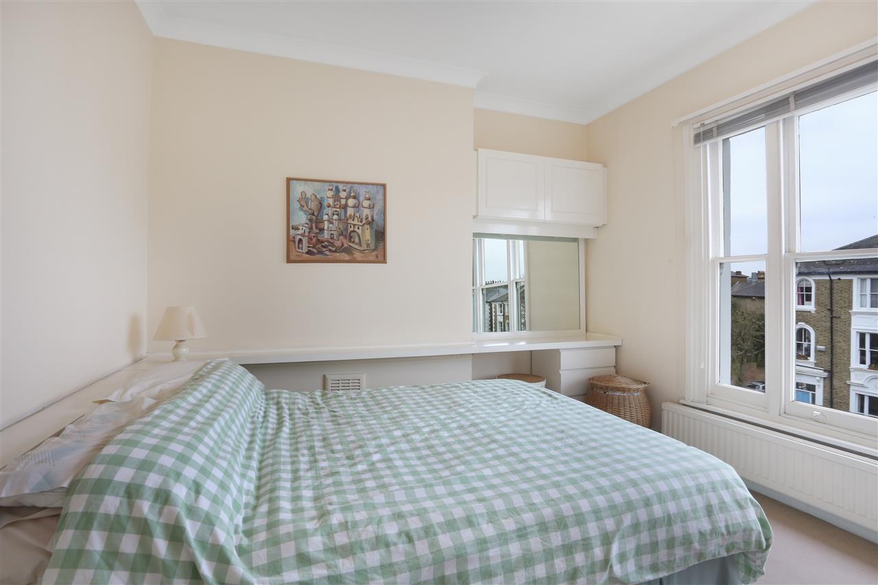 2 bed flat for sale in Dartmouth Park Road 18