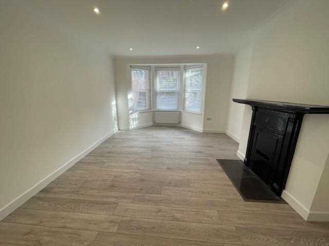 1 bed flat to rent in Anson Road  - Property Image 1