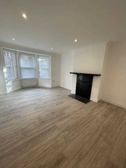 1 bed flat to rent in Anson Road  - Property Image 3
