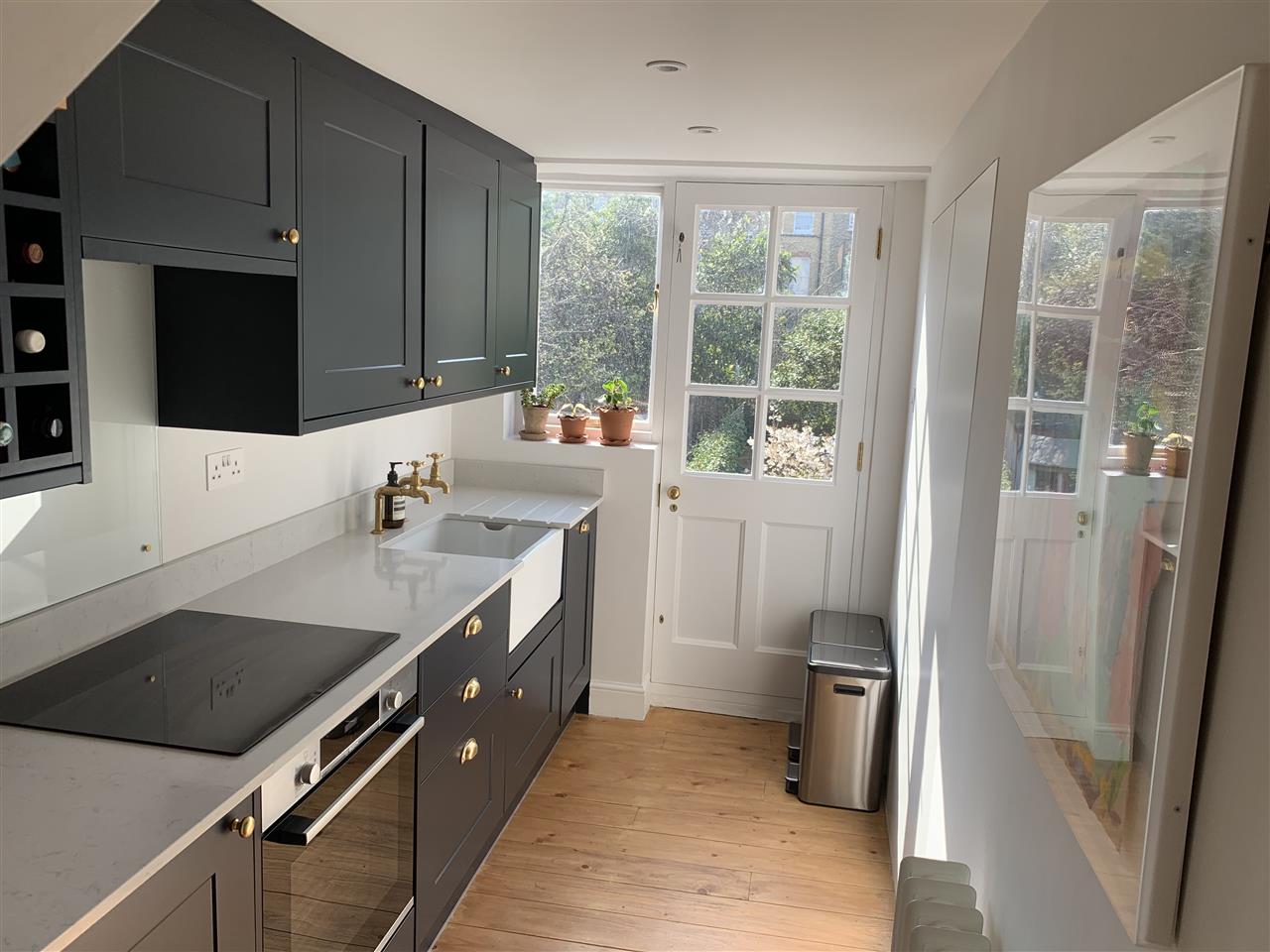 1 bed flat for sale in Tufnell Park Road  - Property Image 6