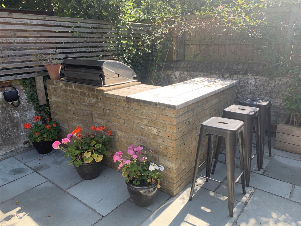 1 bed flat for sale in Tufnell Park Road  - Property Image 8