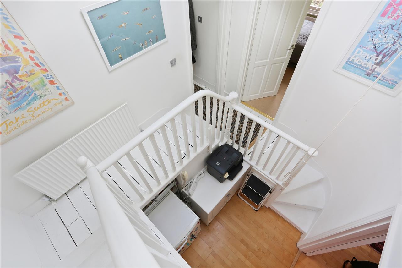 3 bed flat for sale in Mercers Road 16
